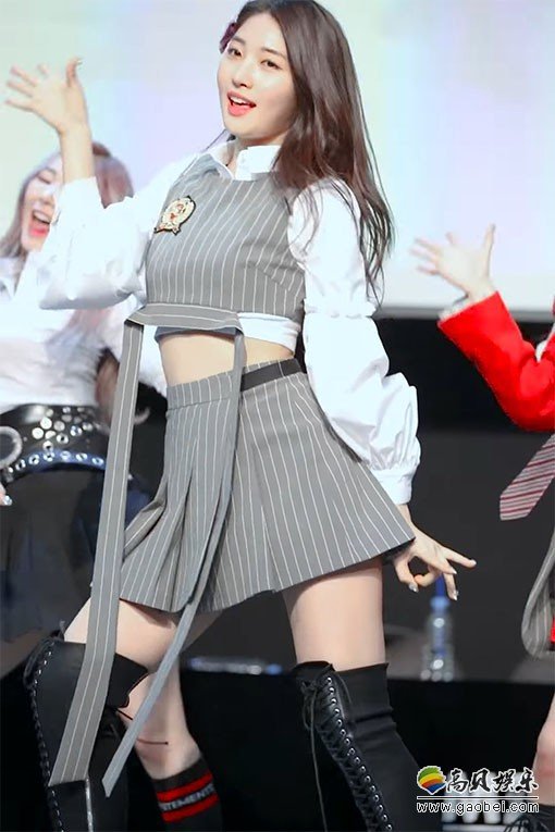 Everglow 单拍秀 拍摄日期：190324【16合集 6.48 GB】