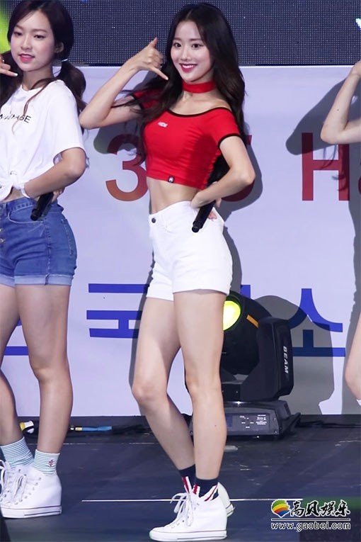 April 韩国女团 拍摄日期：170727【9合集 2.68 GB】