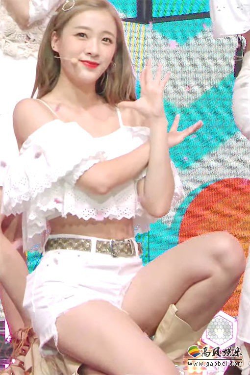 APRIL 饭拍秀 拍摄日期：20200731【6合集 2.33 GB】