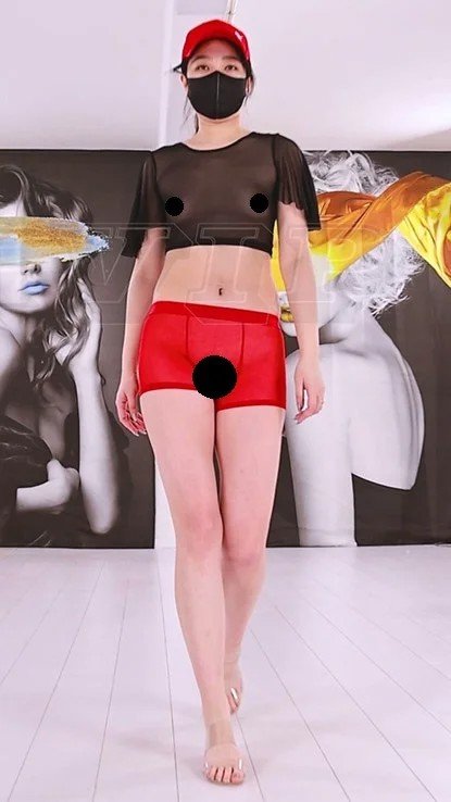 【日月俱乐部】山庄VIP 小娴 小圈子内部秀 运动装+C裤秀 4K【2V/2.2G】