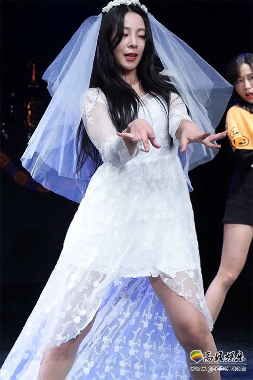 Lady-B 饭拍秀 拍摄日期：20201031【24合集 8.88 GB】