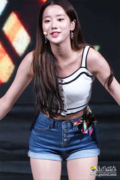 April 韩国女团 拍摄日期：170801【11合集 4.88 GB】