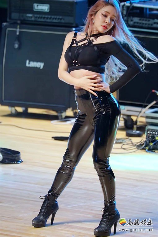 Fly With Me 单拍秀 拍摄日期：190228【4合集 419 MB】