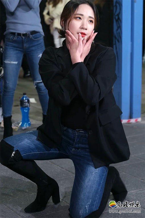 Clock 饭拍秀 拍摄日期：191206【129合集 16.8 GB】