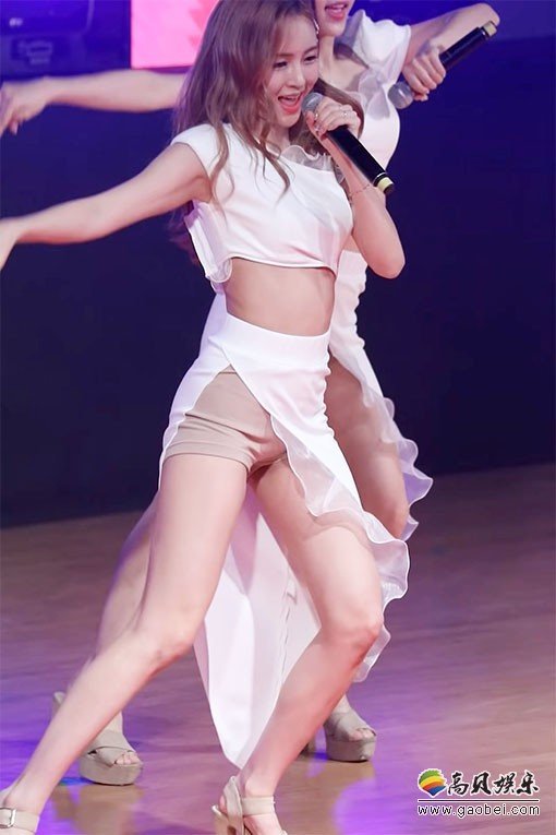 CAMILA 单拍秀 拍摄日期：190511【2合集 196 MB】