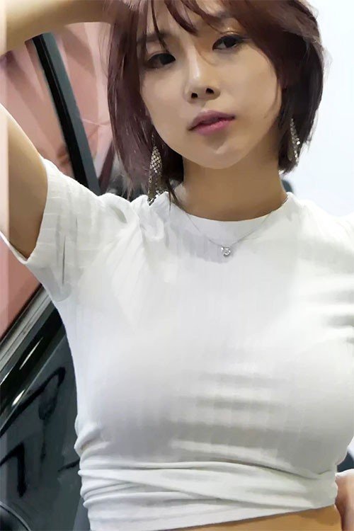 2016 韩国首尔车展4k高清特写美女车模无水印饭拍秀-49【14.3 MB】