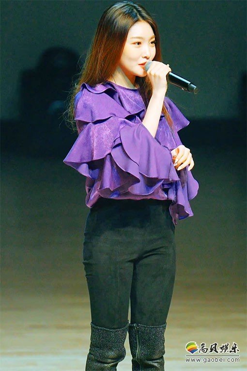 CHUNGHA 女团饭拍秀 拍摄日期：180228【8合集 3.40 GB】