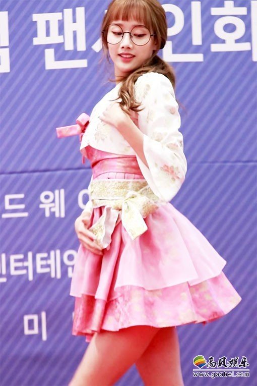 April 韩国女团 拍摄日期：171001【7合集 1.12 GB】