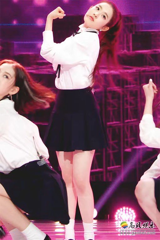 STAYC 饭拍秀 拍摄日期：20201211【4合集 1.43 GB】