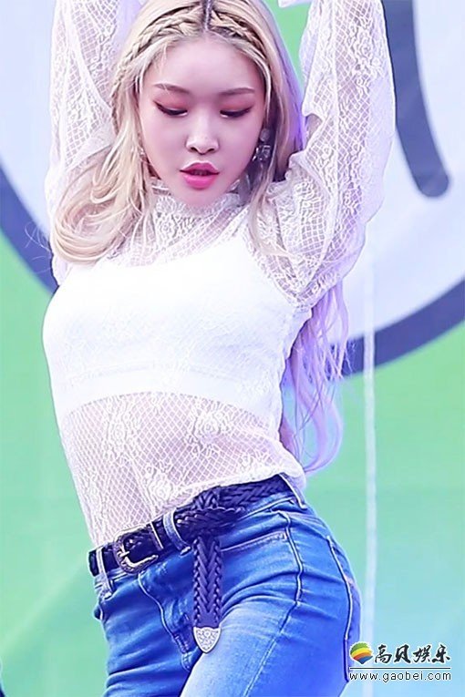 CHUNG HA 单拍秀 拍摄日期：190614【8合集 901 MB】