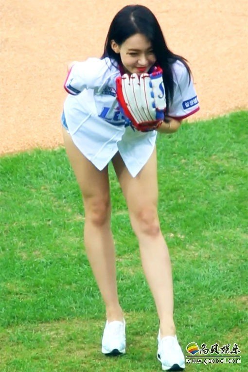 BAMBINO饭拍秀 拍摄日期：160910【2合集 185 MB】