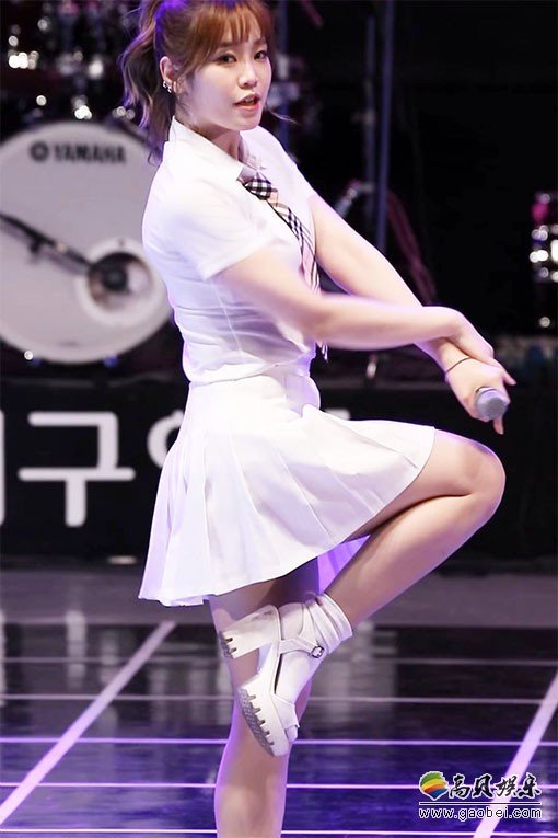 FLASHE饭拍秀 拍摄日期：170520【5合集 577 MB】