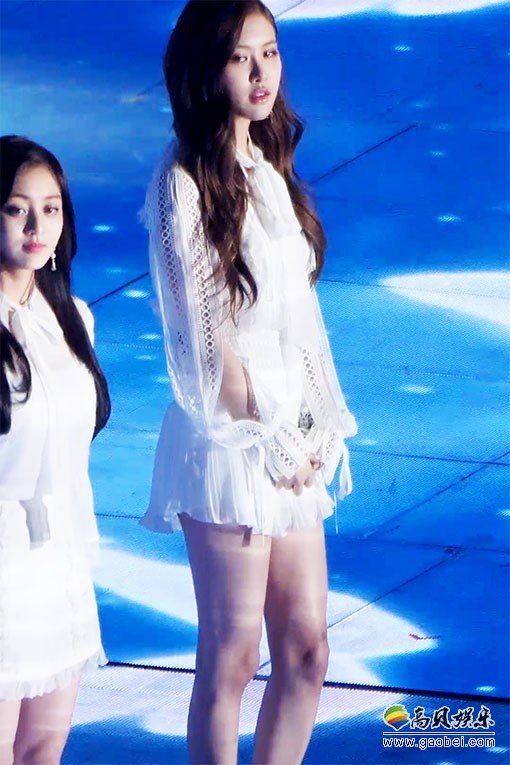 BLACKPINK 韩国女团饭拍秀 拍摄日期：171225【4合集 860 MB】